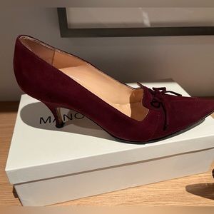 Manolo Blahnik Burgundy Suede Pumps